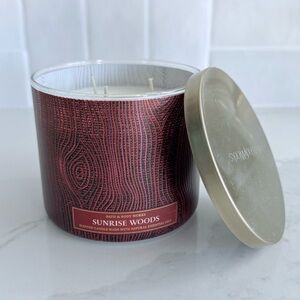 Bath & Body Works Sunrise Woods Candle